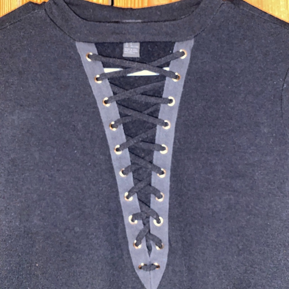 Forever 21 Black V Neck Top with Laces - Picture 2 of 4